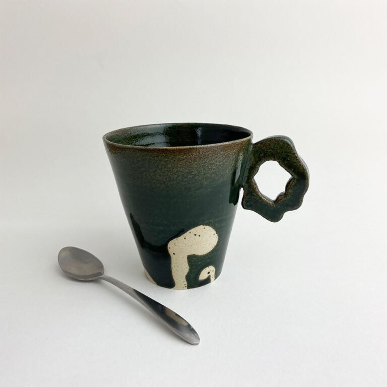mug vert bouteille cuillère